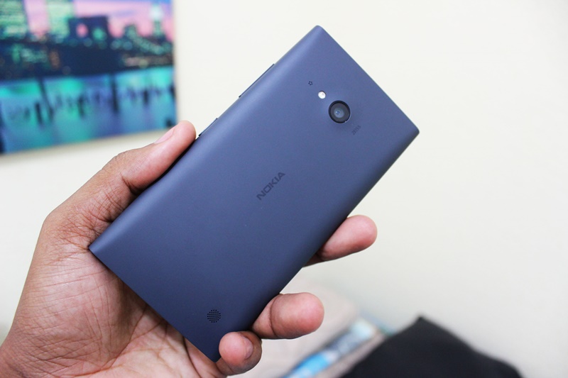 Lumia 730 3
