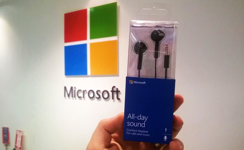 Microsoft presenta nuevos auriculares WH-308